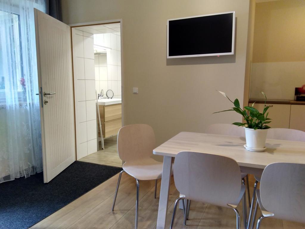 Sabines Apartments Ferienwohnungen Frauenkirchen Eksteriør billede